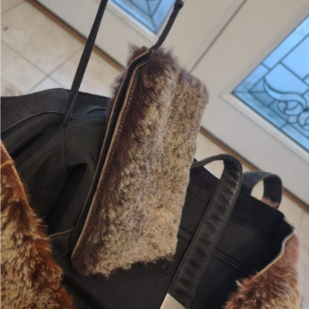 Chanel rabbit bag and wallet - Picture 5 of 7